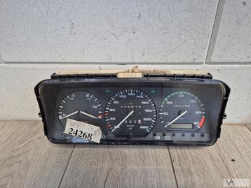 VW Transporter T4 1990 - 2003 tellerklok cockpit 701919033dn beschikbaar voor biedingen