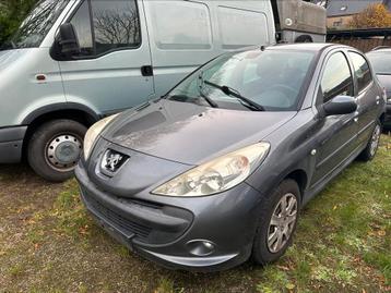 Peugeot 206+ , 1.1 benzine,Bj 2012,Euro 5,MOTOR KAPOT beschikbaar voor biedingen