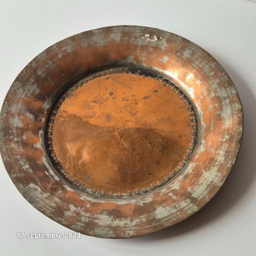 Assiette plateau ancien en cuivre  massif,  avec un peu d'ét, Antiquités & Art, Antiquités | Bronze & Cuivre, Cuivre, Envoi