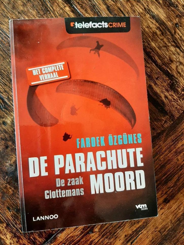 De Parachutemoord, Boeken, Overige Boeken, Zo goed als nieuw, Ophalen of Verzenden