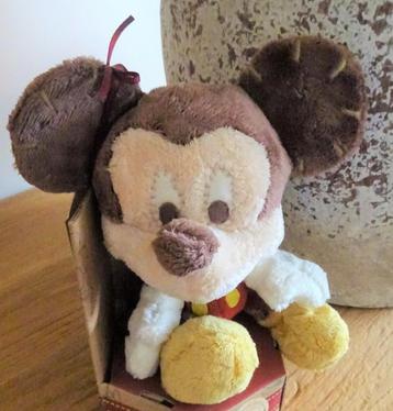 Mickey, gloednieuwe Disney knuffel beschikbaar voor biedingen