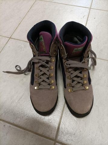 Trekkingschoenen  beschikbaar voor biedingen