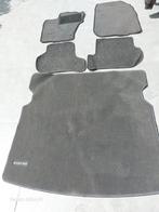 Tapis d'origine pour coffre duster  2015 neuf pour 60€, Ophalen, Zo goed als nieuw