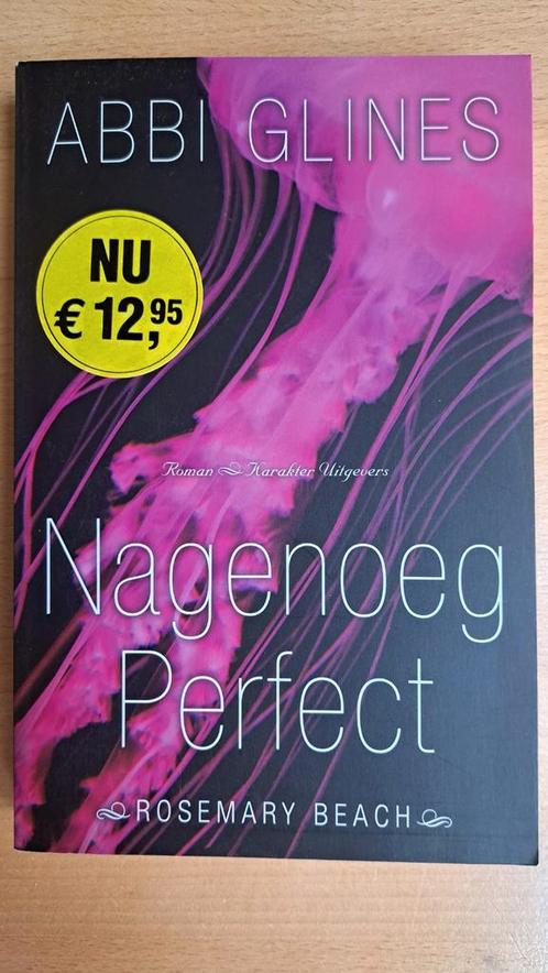 Abbi Glines - Nagenoeg perfect, Boeken, Literatuur, Gelezen, Verzenden