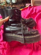 DR Martens maat 36, Ophalen