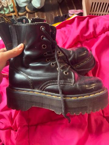 DR Martens maat 36 beschikbaar voor biedingen