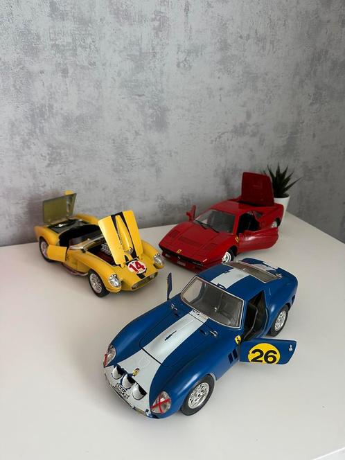 3 Burago Ferraris, Hobby en Vrije tijd, Modelauto's | 1:18, Gebruikt, Burago, Ophalen