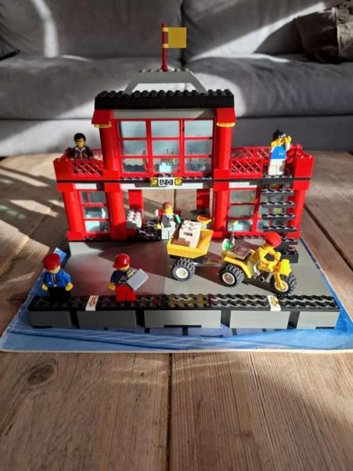 LEGO System Complete Station Set, Kinderen en Baby's, Speelgoed | Duplo en Lego, Zo goed als nieuw, Lego, Complete set, Ophalen of Verzenden