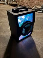 Bluethooth + radio box, Muziek en Instrumenten, Licht en Laser, Ophalen, Gebruikt, Licht, Kleur