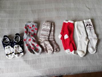 4 Paar kousen, herfst-kerst periode, afgeprijsd! beschikbaar voor biedingen