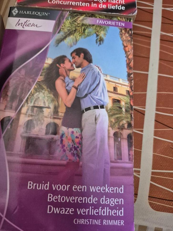 Harlequin intiem - favorieten (3 verhalen/boek), Boeken, Romans, Gelezen, Ophalen of Verzenden