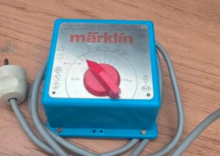 Marklin trafo 6671, Hobby en Vrije tijd, Modeltreinen | H0, Märklin, Analoog, Ophalen