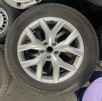 Nette VW velgen met zomerbanden beschikbaar voor biedingen