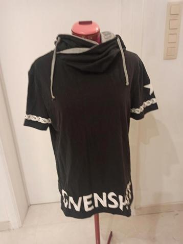 Grunge hoodie met korte mouwen. 93% katoen. XXL beschikbaar voor biedingen