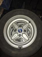 Ford Escort RS velgen, Ophalen, Band(en)