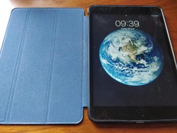 iPad Mini 2 16 Go + nouvelle coque disponible aux enchères