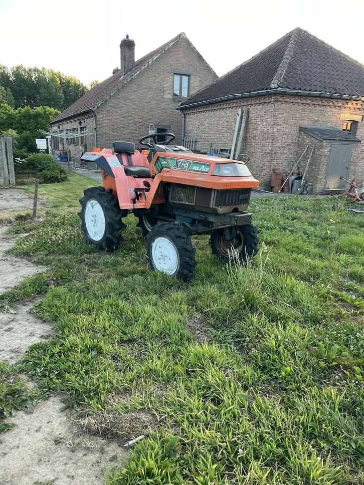 *prachtige moderne Kubota xb-1 17pk 3cil 4x4 zijschakeling!*, Motos, Quads & Trikes, 3 cylindres, Enlèvement
