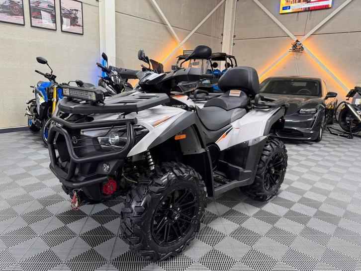 KYMCO MXU 700 LANDBOUWQUAD *2024 * GARANTIE, Motoren, Quads en Trikes, meer dan 35 kW, Ophalen