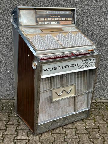 Magnifique juke-box Wurlitzer modèle 2700
