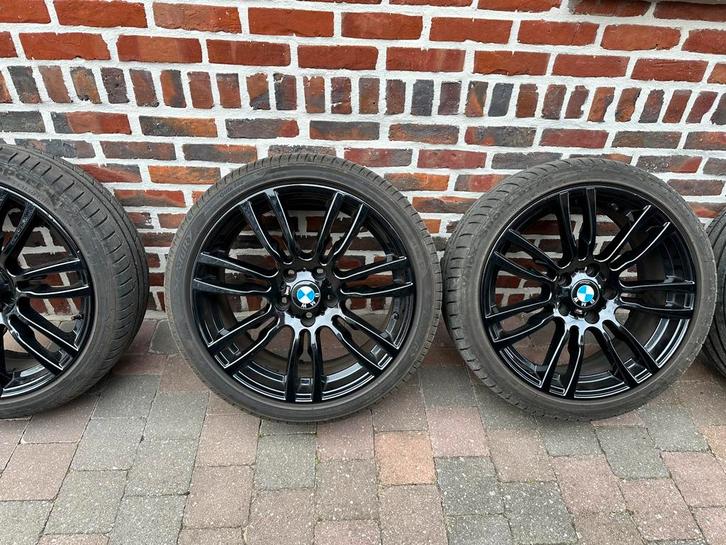 BMW M4 ORGINEEL Velgen POEDERCOATED 19inch 5x120, Auto-onderdelen, Banden en Velgen, Band(en), Zomerbanden, 19 inch, Gebruikt