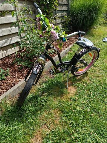 meisjesfiets little Betty.  beschikbaar voor biedingen