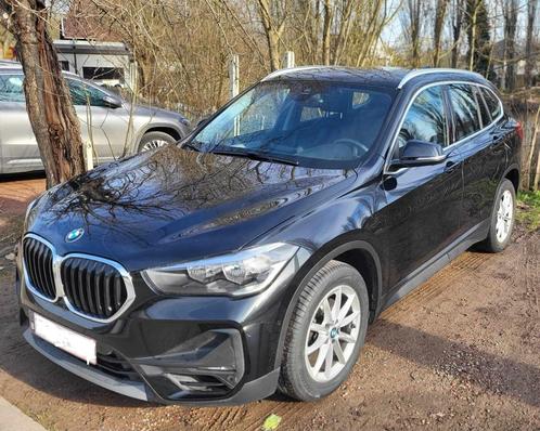 BMW X1, 2020, 32.000 km, Auto's, BMW, Bedrijf, X1, Benzine, 5 deurs, Automaat, Zwart, Zwart, Leder, BTW verrekenbaar, Ophalen