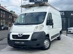 Peugeot Boxer 2.2 HDI L2H2 1er PROPRIETAIRE TVAC/ BTWinEURO, Auto's, Voorwielaandrijving, Euro 5, Stof, 4 cilinders