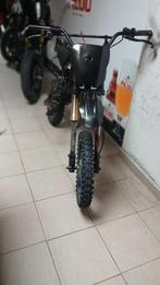 Pitbike frame met kabelboom, Fietsen en Brommers, Ophalen, Zo goed als nieuw