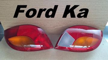 Achterlicht Rechts + Links van een Ford KA ( BIJNA NIEUW ) beschikbaar voor biedingen