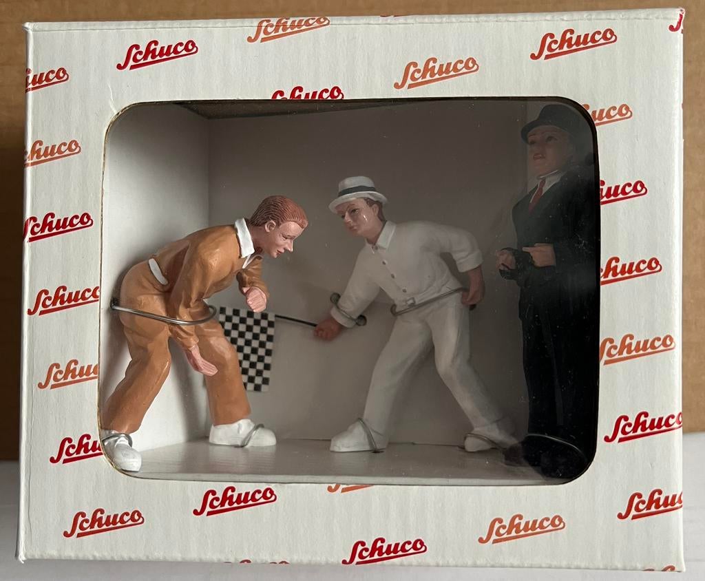 Set de figurines Schuco 1:24 NOUVEAU ‼️, Collections, Jouets, Neuf, Envoi