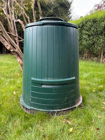 Composter voor voedselafval beschikbaar voor biedingen