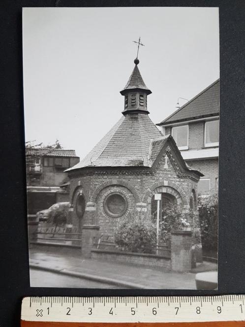 Zwart-wit foto Burst ( Erpe - Mere ) H. Hart kapel, Verzamelen, Foto's en Prenten, Zo goed als nieuw, Foto, Gebouw, 1960 tot 1980