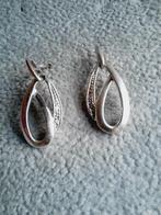 Nona oorbellen, Handtassen en Accessoires, Oorbellen, Ophalen of Verzenden, Zo goed als nieuw, Knopjes of Stekers, Zilver
