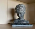 Buste de femme en pierre, Antiquités & Art, Enlèvement
