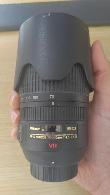 Nikon AF-S VR Nikkor 70-300 mm f/4.5-5.6G IF-ED beschikbaar voor biedingen