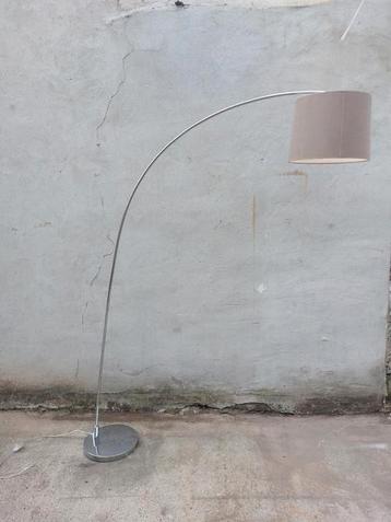 Zenitech booglamp beschikbaar voor biedingen