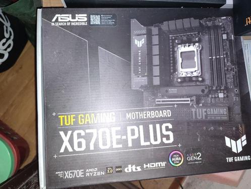 ASUS X670E-PLUS moederbord, Computers en Software, Moederborden, Gebruikt, AMD, DDR5, Ophalen of Verzenden