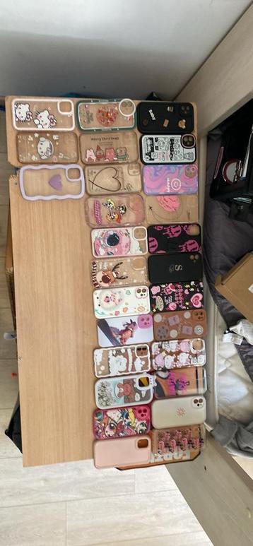 Coque iphone 11et 12, Télécoms, Enlèvement ou Envoi, Comme neuf, IPhone 11, Housse ou Sac