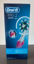 Oral- B Pro 2, Ophalen of Verzenden, Zo goed als nieuw, Tandenborstel
