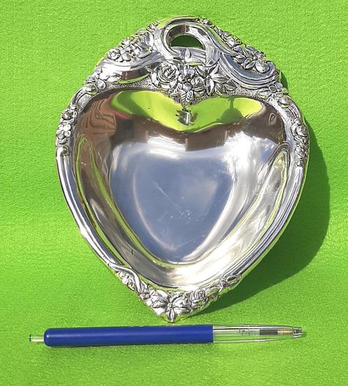 Pralines schaaltje HART 20x16 cm. Kan ook hangen. Verzilverd, Antiek en Kunst, Antiek | Zilver en Goud, Zilver, Ophalen of Verzenden