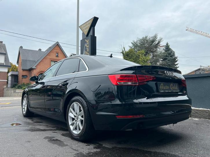 AUDI A4 ULTRA LUXURY S-TRONIC BOITE AUTO À SAISIR !, Autos, Audi, Particulier, Achat, A4, ABS, Phares directionnels, Régulateur de distance