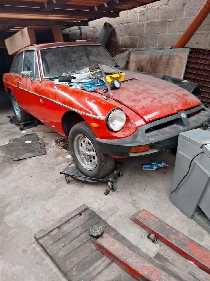 Belgische mgb GT 1975, Auto's, MG, Particulier, B, Benzine, Euro 1, Coupé, 2 deurs, Handgeschakeld, Rood, Zwart, Kunstmatig leder