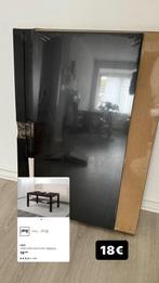 IKEA coffee table, Huis en Inrichting, Kasten | Vitrinekasten, Ophalen, Nieuw