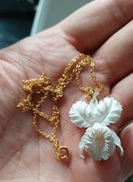 Ketting met witte orchidee, Ophalen of Verzenden, Zo goed als nieuw