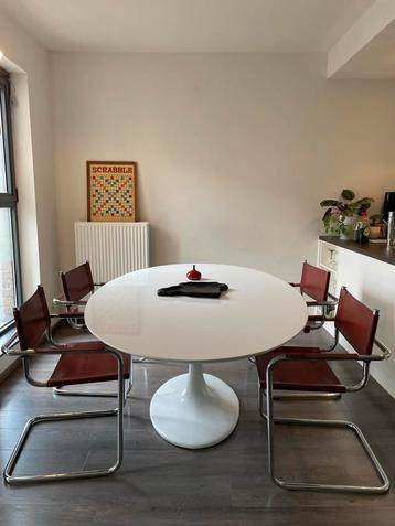 Table à manger ovale, Mid-century, space age, 150 à 200 cm, Cinq personnes ou plus, Comme neuf