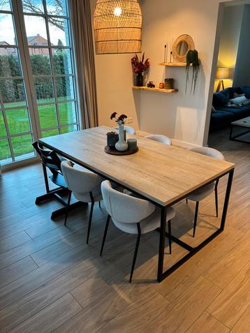 Eetkamertafel - salontafel - eik - zwart beschikbaar voor biedingen