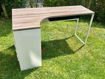 Bureau d’angle Tvilum chêne et blanc beschikbaar voor biedingen