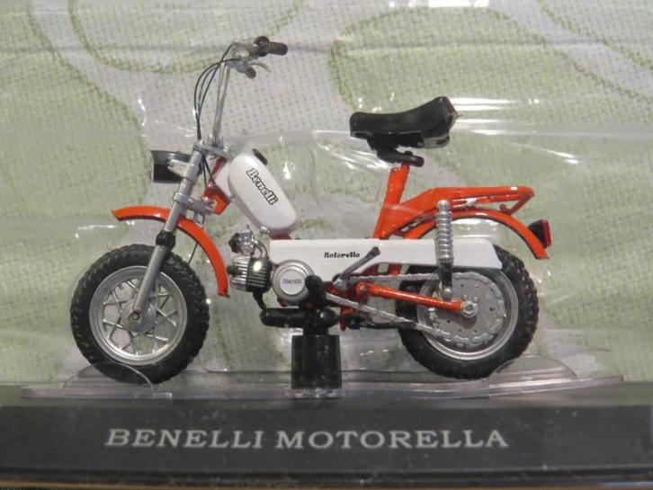 Benelli Motorella brommer 1:18 (M045), Hobby en Vrije tijd, Modelauto's | 1:18, Nieuw, Motor, Maisto, Ophalen of Verzenden