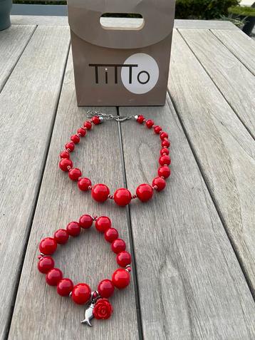 Titto rode parelketting en armband, Ophalen, Zo goed als nieuw, Rood