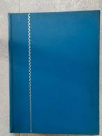 album de timbres bleus avec 48 pages blanches (vide), Timbres & Monnaies, Timbres | Accessoires, Enlèvement ou Envoi, Album de collection